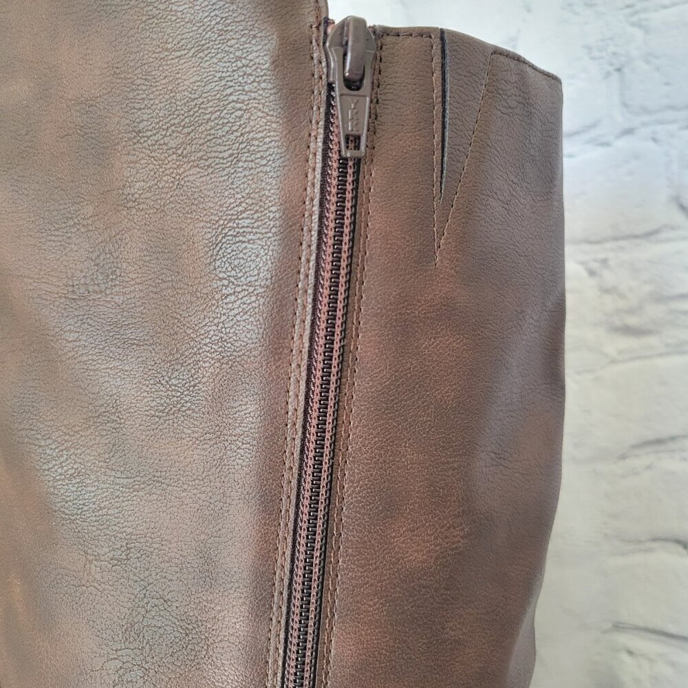 Sun + Stone Viviaan Lug Sole Boots - Picture 7 of 11